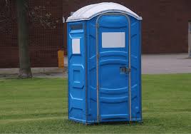 Best Standard Portable Toilet Rental  in Garnett, KS